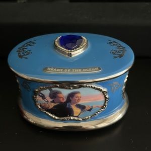Titanic “My Heart Will Go On” Musicbox